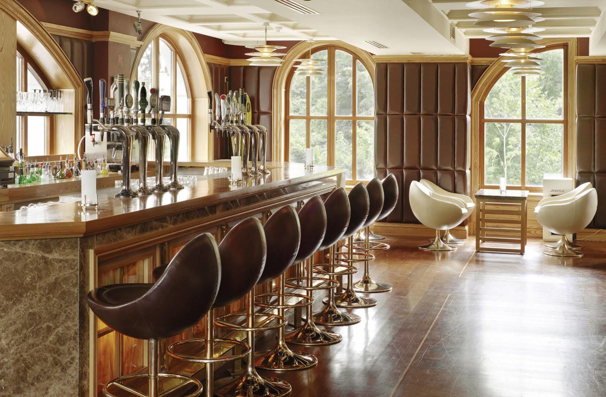 Killarney Plaza Hotel & Spa Restaurante foto